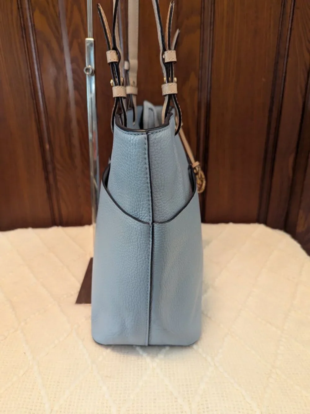 MICHAEL KORS Bedford Pale Blue Pocket Tote